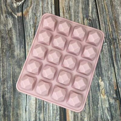 20251204160705_81511 MOLDE DE SILICONA X20 CUBITOS DIAMANTE